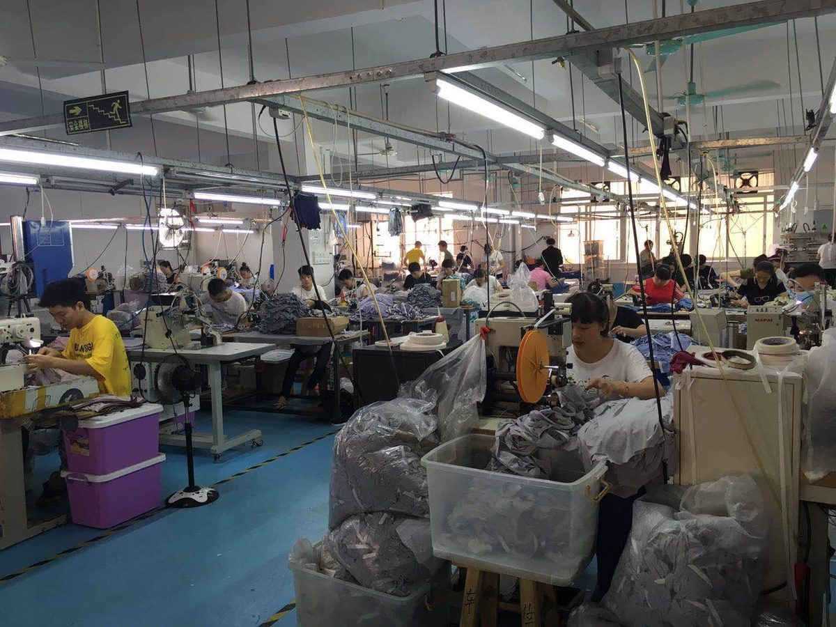 佛山艺丰服饰内衣加工车间实拍：缝制与热压产线